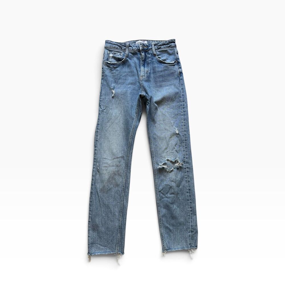 Zara Ripped Busted Knee Jeans Women’s 2 Cuffed Light Wash Cropped Denim